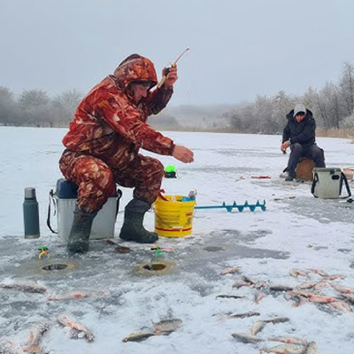 Зимові хобі: риболовля, прогулянки, походи, ярмарки